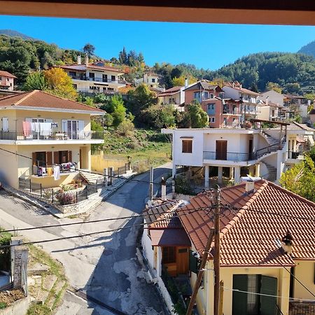 Kalavrita Krinides Apartment And Attics Exterior photo