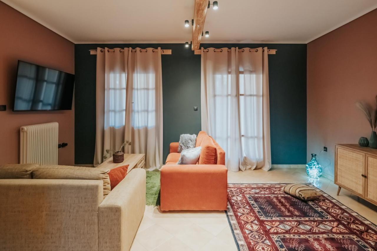 Kalavrita Krinides Apartment And Attics Exterior photo