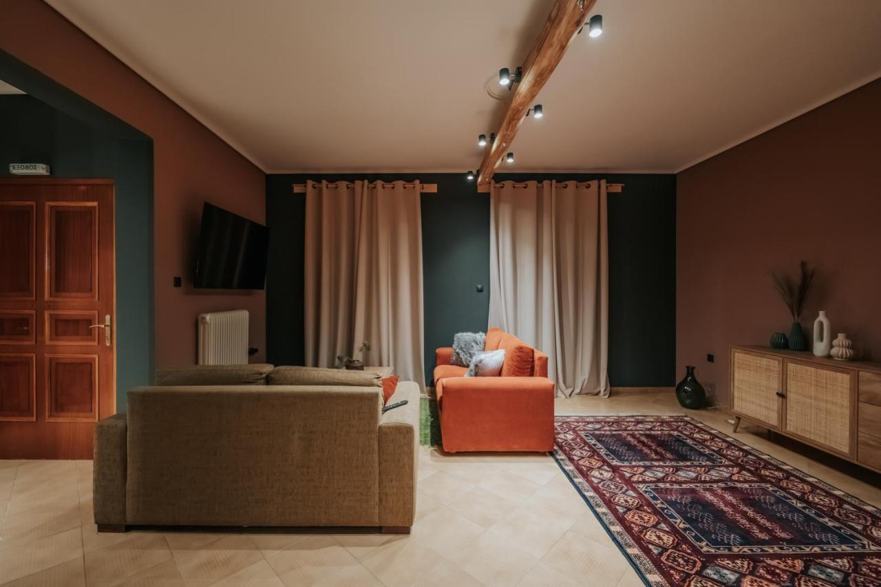 Kalavrita Krinides Apartment And Attics Exterior photo